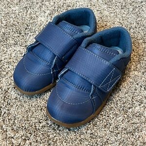 See Kai Run Camp Slippers NWOT